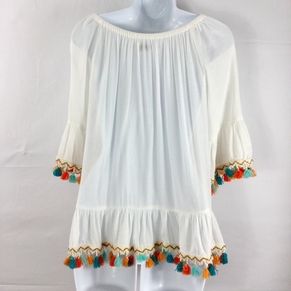 CROWN & Ivy Paradise II Tassel Peasant Top - Picture 5 of 7